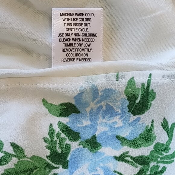 Disney Princess Faux Wrap Floral Dress Hi-Low Ruffles Fairy Whimsy Size XS - Picture 15 of 15